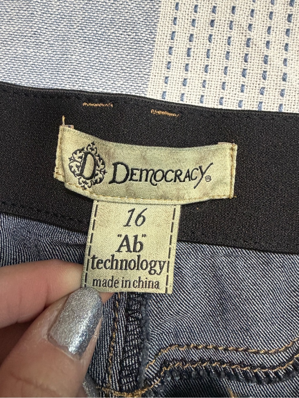 Democracy “Ab”solution Bermuda- Indigo - Picture 9 of 15